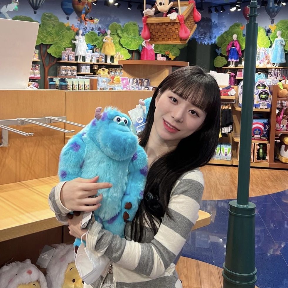 Youtube user Samantha loves ios