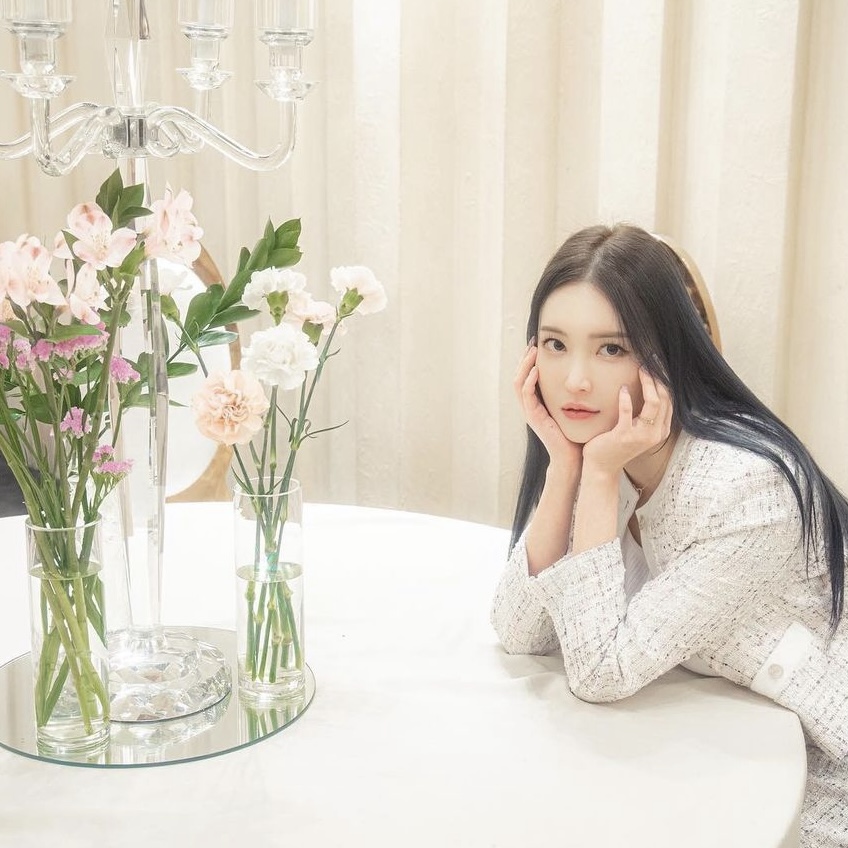 Youtube user Kiki loves andorid app